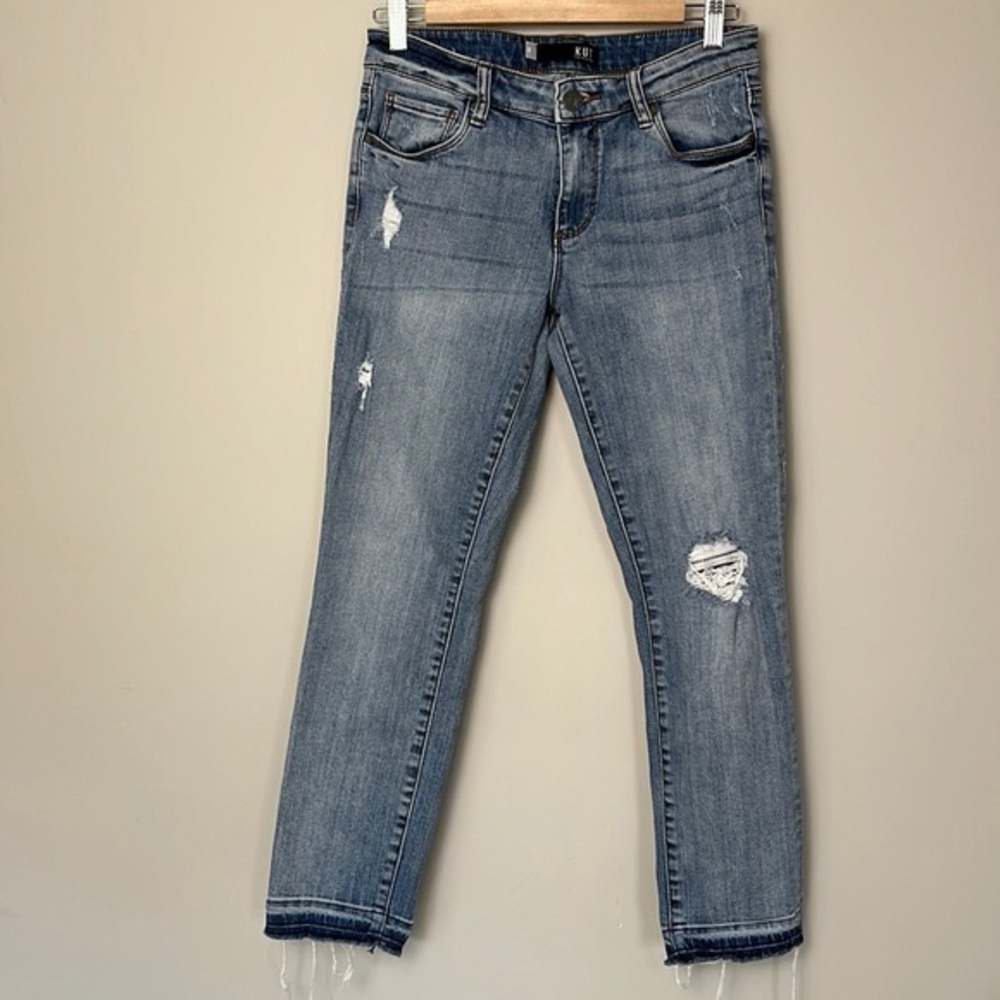 Kut from the Cloth Reese Ankle Straight Leg Jeans